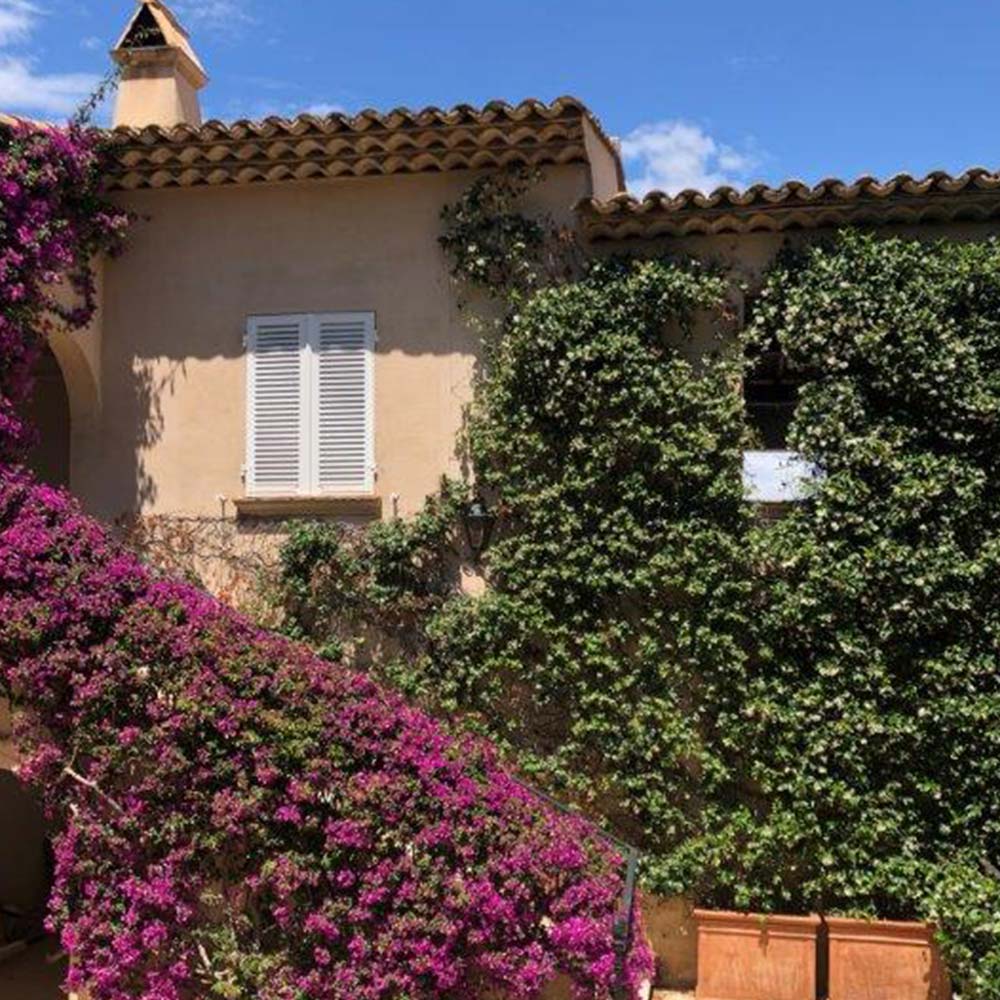 rhoenindustrie-fensterlaeden_referenzen-villa-st-tropez4